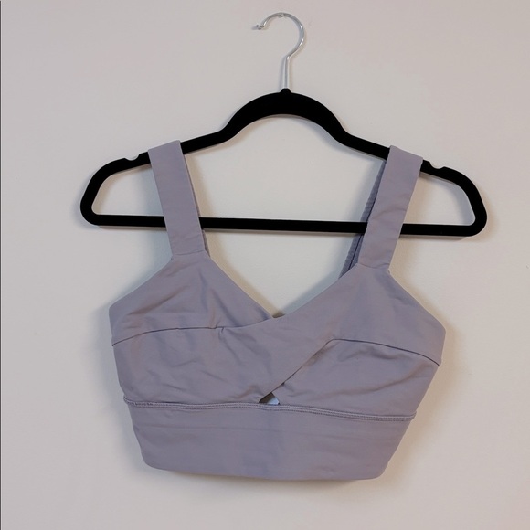 Lululemon Athletica Women’s Wild Twist Bra size 8 - Picture 5 of 6